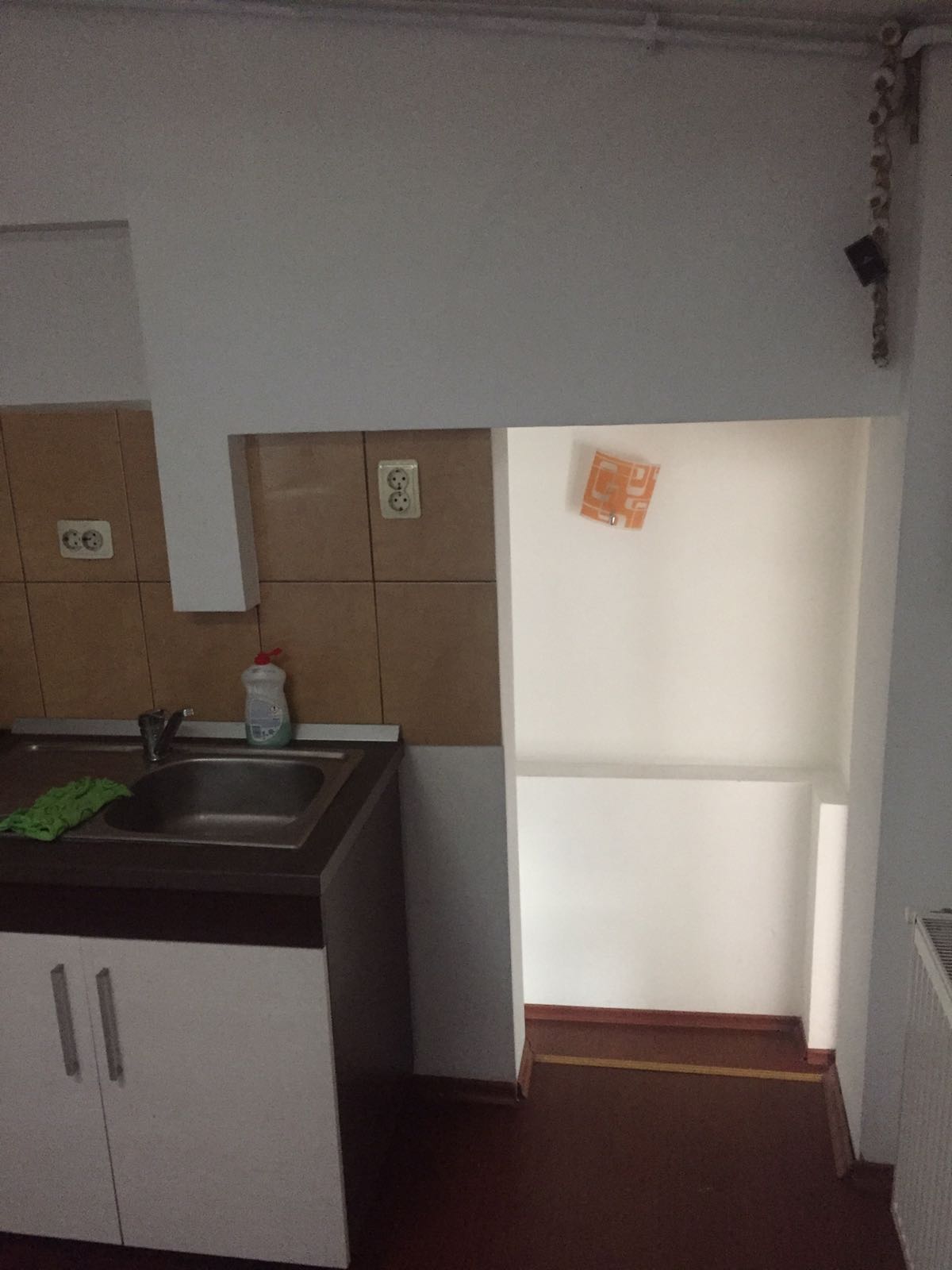 3ae27c8e b0f3 416b ad70 54bf82d7fd9a